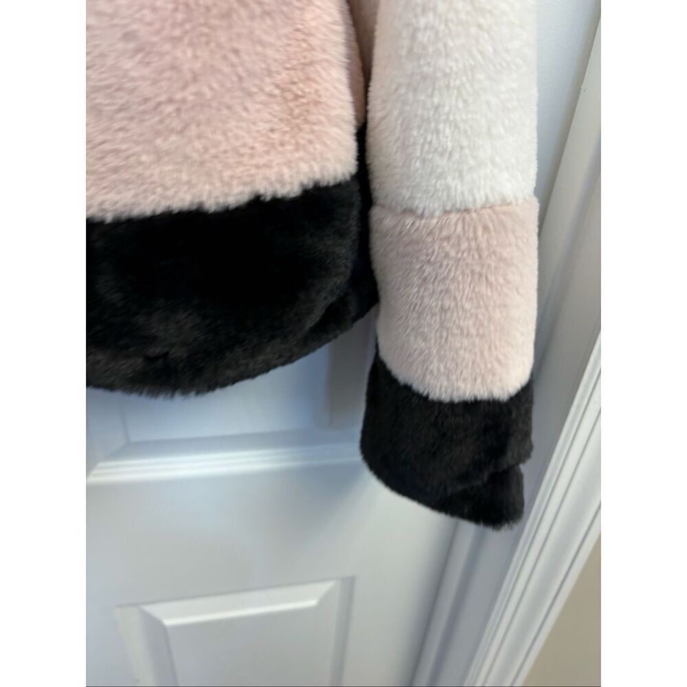 Color Block Faux Fur Jacket - Picture 5 of 6